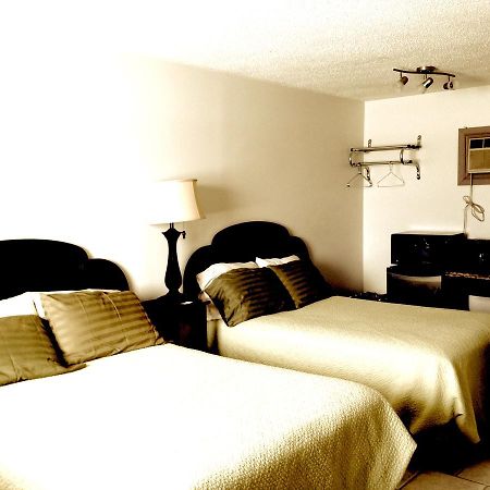 Chaparral Inn Arcola ภายนอก รูปภาพ